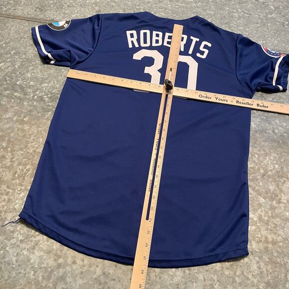 Los Angeles Dodgers Dave Roberts 30 Jersey Medium BMW 60th Anniversary Patch - Picture 9 of 11